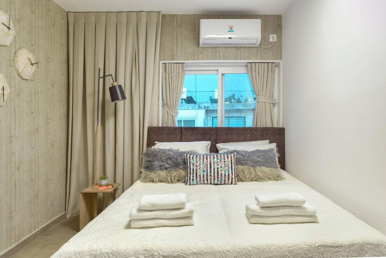Authentic One Bedroom Apartment In City Center Gerusalemme Esterno foto